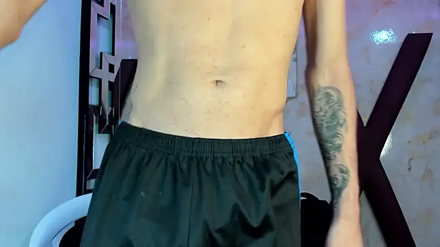 Snapshot of PRETTY_COCK1 chatting on 02-26-26, 01:38 PRETTY COCK1 online show from 02-26-26, 01:38