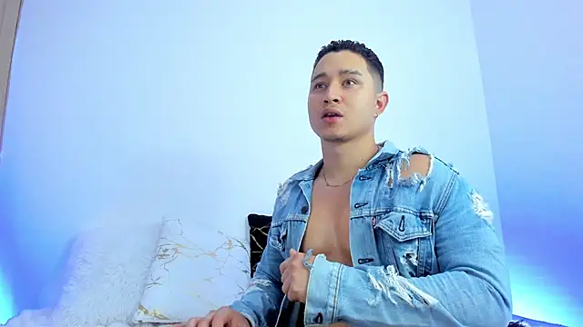 Axel nova online show from 03-06-26, 02:12