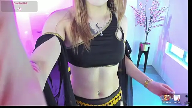 Snapshot of Victoria__doll chatting on 05-28-26, 12:22 Victoria doll online show from 05-28-26, 12:22