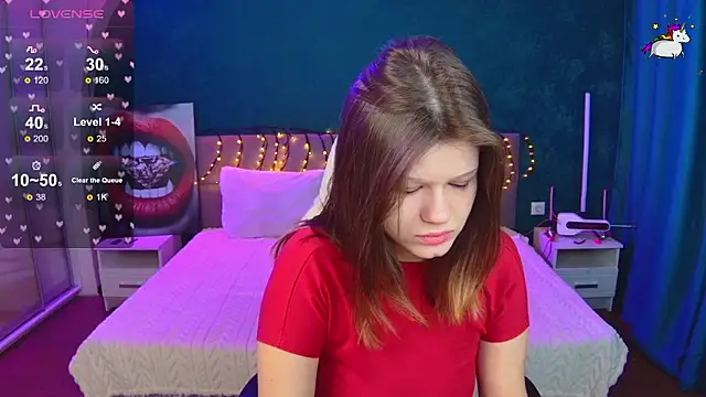 Snapshot of Lunatrend chatting on 02-11-26, 06:24 Lunatrend online show from 02-11-26, 06:24