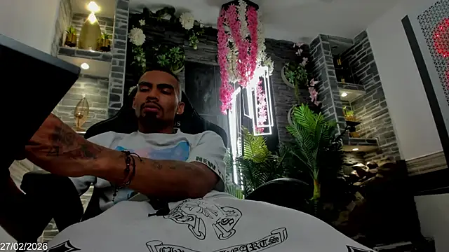 Snapshot of Rpoolrboy chatting on 03-01-26, 08:31 Rpoolrboy online show from 03-01-26, 08:31