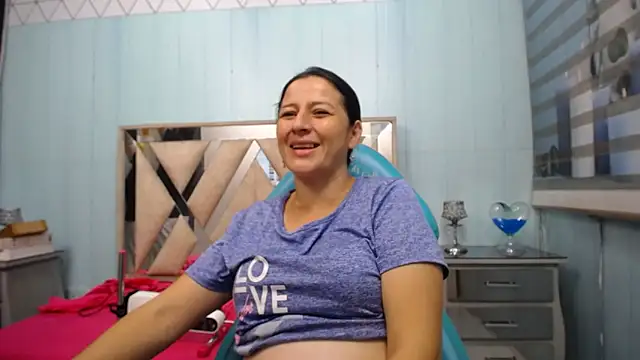 allison max tattoo online show from 02-08-26, 02:09