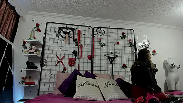 playful-girls online show from 02-11-26, 01:44