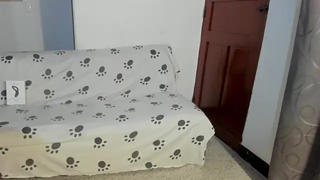 Snapshot of Vlad__night chatting on 05-21-26, 03:37 Vlad night online show from 05-21-26, 03:37
