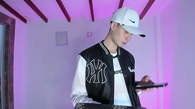 Vlad  night online show from 03-04-26, 03:25