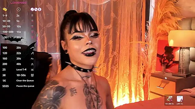 SweetDevil 7 online show from 06-15-26, 10:31