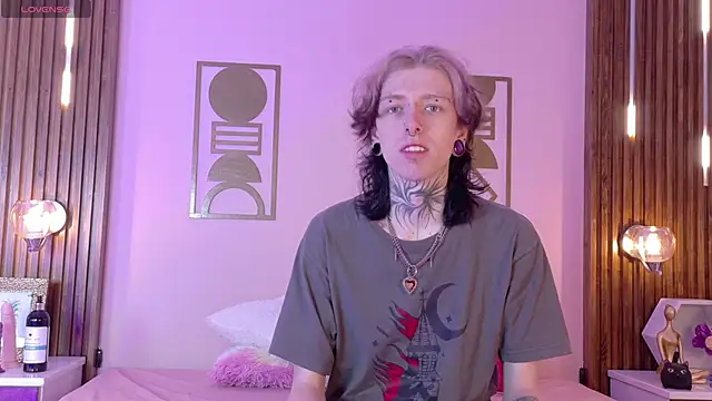 Hanna-Winchester online show from 02-09-26, 04:21