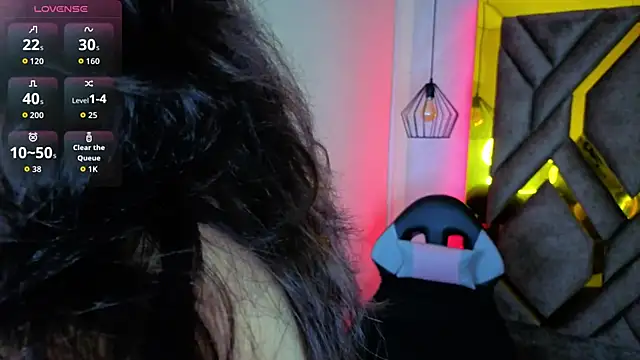 Luvienne online show from 03-22-26, 07:26