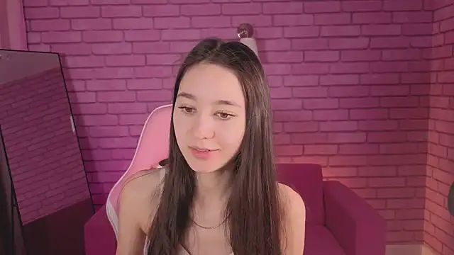 Nicole Brownie online show from 04-22-26, 01:12