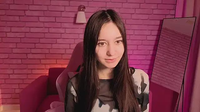 Nicole Brownie online show from 05-19-26, 01:10