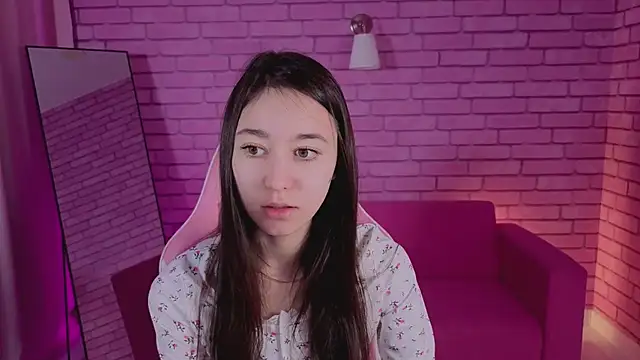 Nicole Brownie online show from 02-19-26, 01:57