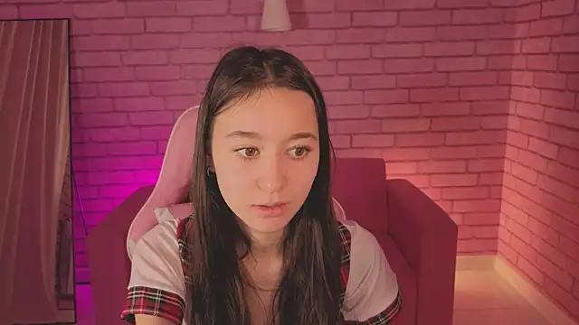 Nicole Brownie online show from 02-11-26, 12:54