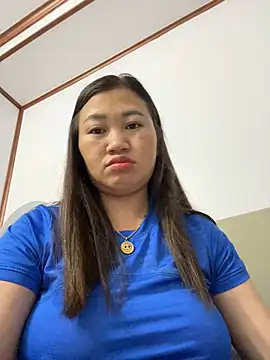 Snapshot of Puka2001 chatting on 02-04-26, 04:02 Puka2001 online show from 02-04-26, 04:02