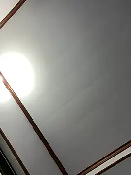 Snapshot of Puka2001 chatting on 02-18-26, 06:44 Puka2001 online show from 02-18-26, 06:44