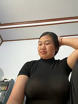 Snapshot of Puka2001 chatting on 02-03-26, 04:43 Puka2001 online show from 02-03-26, 04:43