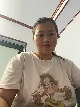 Snapshot of Puka2001 chatting on 02-22-26, 12:02 Puka2001 online show from 02-22-26, 12:02