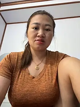 Snapshot of Puka2001 chatting on 02-27-26, 03:29 Puka2001 online show from 02-27-26, 03:29