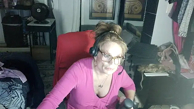 starandsky online show from 05-19-26, 04:14