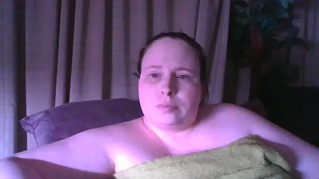 Snapshot of Sarahtjeuh_ chatting on 02-10-26, 09:25 Sarahtjeuh online show from 02-10-26, 09:25