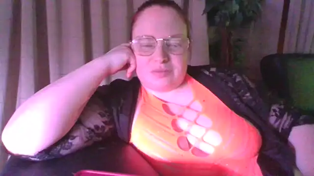 Sarahtjeuh  online show from 03-11-26, 08:36