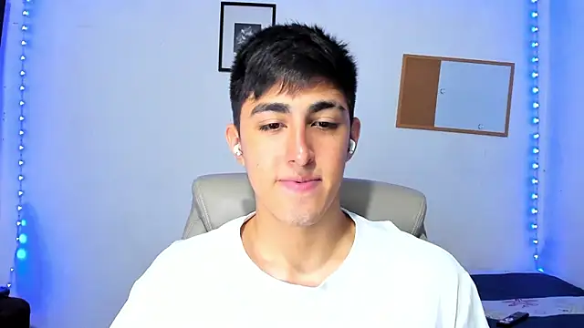 babyted272 online show from 04-16-26, 09:39