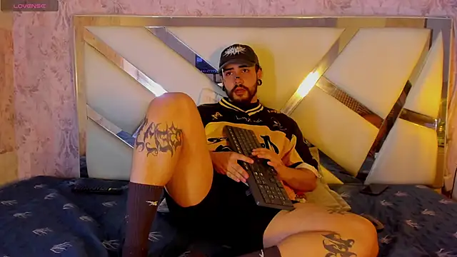 Benny and Mark online show from 02-05-26, 04:08