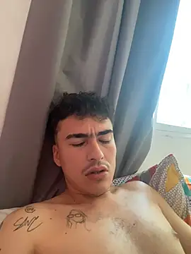 vanilla Kush online show from 04-12-26, 03:37