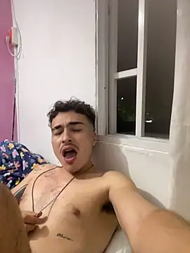 vanilla Kush online show from 03-20-26, 02:01