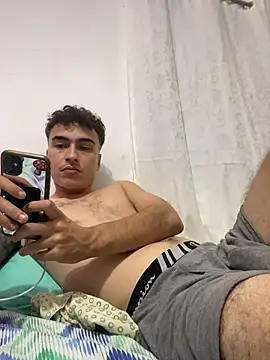 vanilla Kush online show from 03-06-26, 05:13