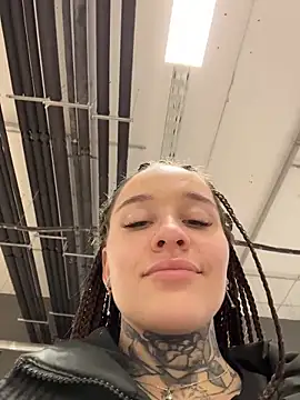 KishaMur online show from 04-19-26, 05:19