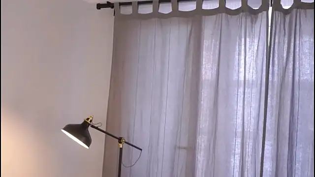 Snapshot of HellenSpelly chatting on 02-24-26, 09:43 HellenSpelly online show from 02-24-26, 09:43