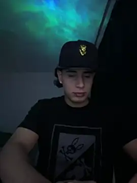 Maximuz1920 online show from 06-26-26, 05:57