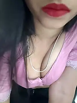 Snapshot of Lavanya_jaan chatting on 03-12-26, 05:45 Lavanya jaan online show from 03-12-26, 05:45