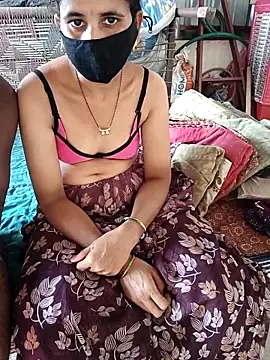 Snapshot of desicpl26 chatting on 02-14-26, 09:20 desicpl26 online show from 02-14-26, 09:20