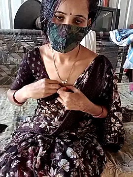 Snapshot of desicpl26 chatting on 03-01-26, 10:04 desicpl26 online show from 03-01-26, 10:04