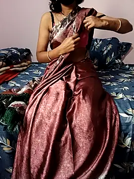 Snapshot of desicpl26 chatting on 02-03-26, 02:43 desicpl26 online show from 02-03-26, 02:43