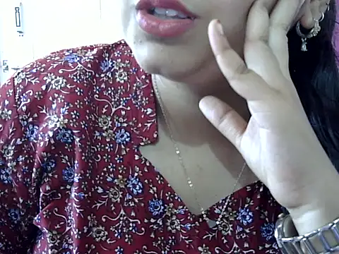 Cute Aliyaa online show from 05-06-26, 09:46
