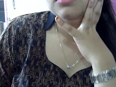 Cute Aliyaa online show from 04-23-26, 09:27