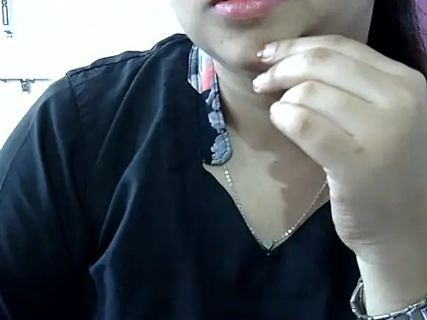 Cute Aliyaa online show from 04-26-26, 10:12