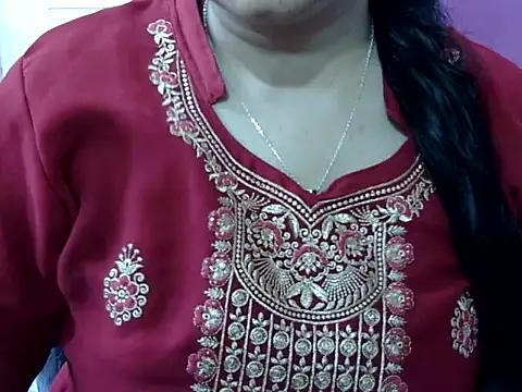 Cute Aliyaa online show from 03-27-26, 12:28