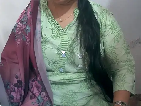 Cute Aliyaa online show from 03-02-26, 08:21