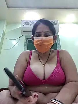 Snapshot of diyam4002 chatting on 02-15-26, 07:57 diyam4002 online show from 02-15-26, 07:57