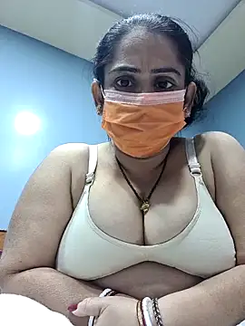 Snapshot of diyam4002 chatting on 02-07-26, 09:17 diyam4002 online show from 02-07-26, 09:17