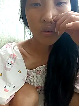 Snapshot of Hoa-tuylip chatting on 07-09-26, 03:40 Hoa-tuylip online show from 07-09-26, 03:40
