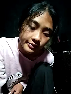 Hoa-tuylip online show from 02-14-26, 10:54