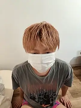 Snapshot of kaisei_ chatting on 05-15-26, 08:51 kaisei online show from 05-15-26, 08:51