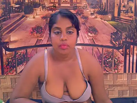 Snapshot of IndianDiva27 chatting on 02-03-26, 06:00 IndianDiva27 online show from 02-03-26, 06:00