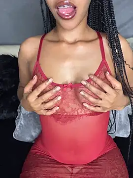 Hot Mess18 online show from 05-04-26, 07:06