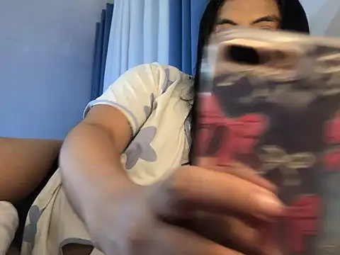 Snapshot of Seductive_Cockybella chatting on 02-20-26, 11:45 Seductive Cockybella online show from 02-20-26, 11:45