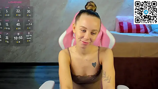 Tesssa Young online show from 02-07-26, 12:51